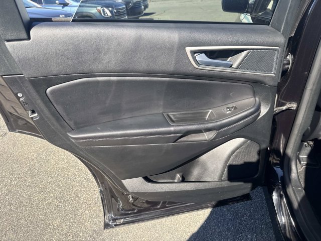 Used 2024 Ford Edge SEL AWD/4WD image 16