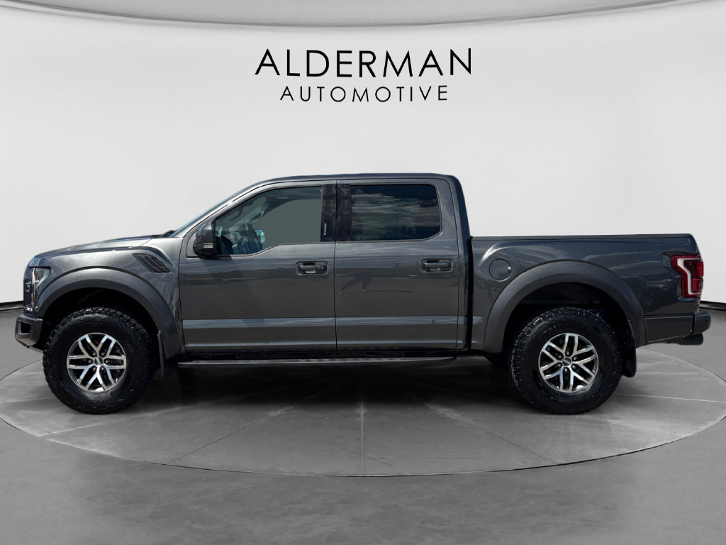 Used 2018 Ford F150 Raptor w/ Equipment Group 802A Luxury AWD/4WD image 2