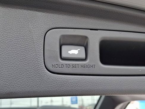 Used 2024 Honda CR-V EX-L image 33