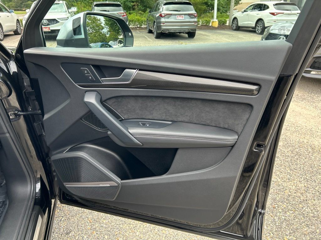 Used 2020 Audi SQ5 Premium Plus AWD/4WD image 24