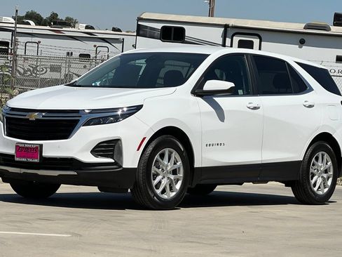 Used 2023 Chevrolet Equinox LT FWD image 9
