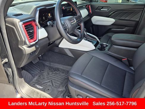 Used 2024 GMC Canyon AT4X AWD/4WD image 17