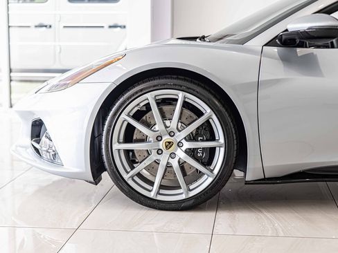 New 2025 Lotus Emira image 8