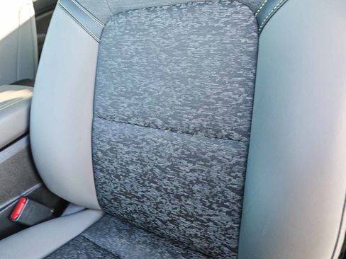 Used 2024 Chevrolet Colorado ZR2 image 24