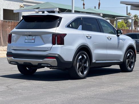 New 2025 Kia Sorento EX w/ EX Panoramic Sunroof Package image 3