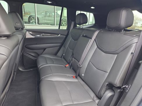 Used 2020 Cadillac XT6 Sport image 40