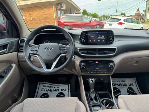 Used 2019 Hyundai Tucson SEL FWD image 44