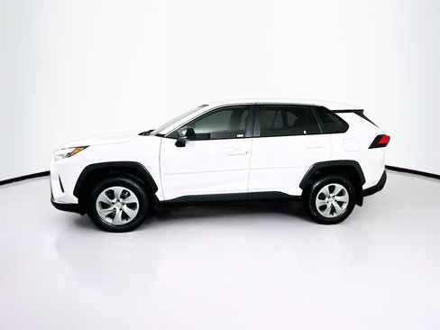 Used 2023 Toyota RAV4 LE image 4