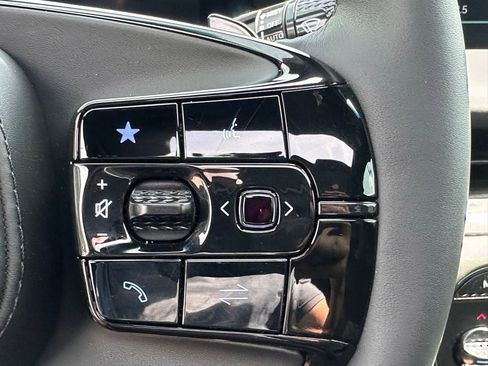 Used 2026 Genesis G90 3.5T Prestige image 30