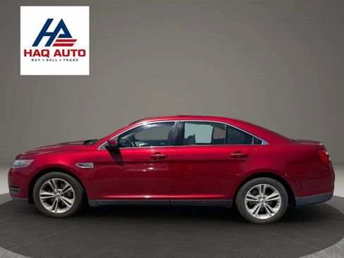 Used 2015 Ford Taurus SEL FWD image 8