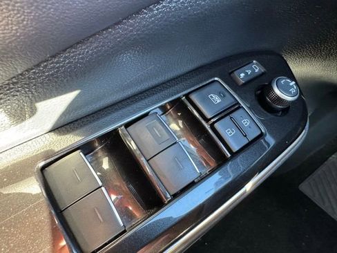 Certified 2024 Toyota Crown Limited image 35