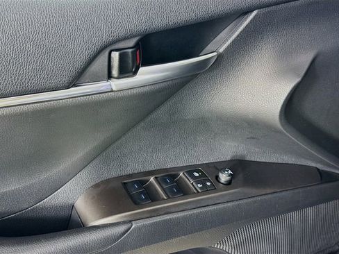 Used 2024 Toyota Camry LE image 20