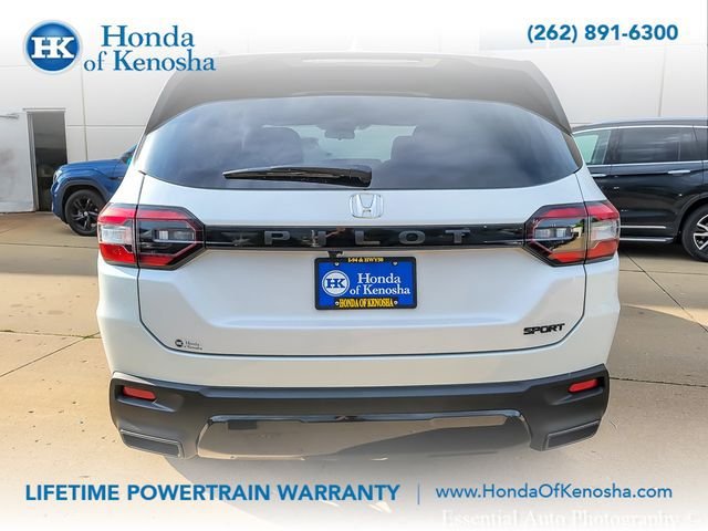 New 2026 Honda Pilot Sport image 6