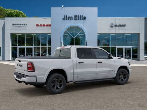 New 2026 RAM 1500 Big Horn AWD/4WD image 4