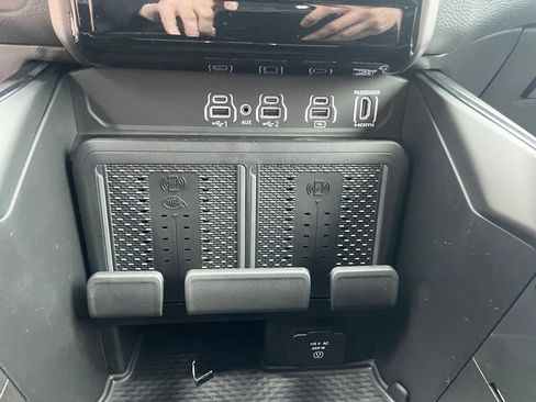 New 2026 RAM 1500 Laramie w/ Night Edition image 15