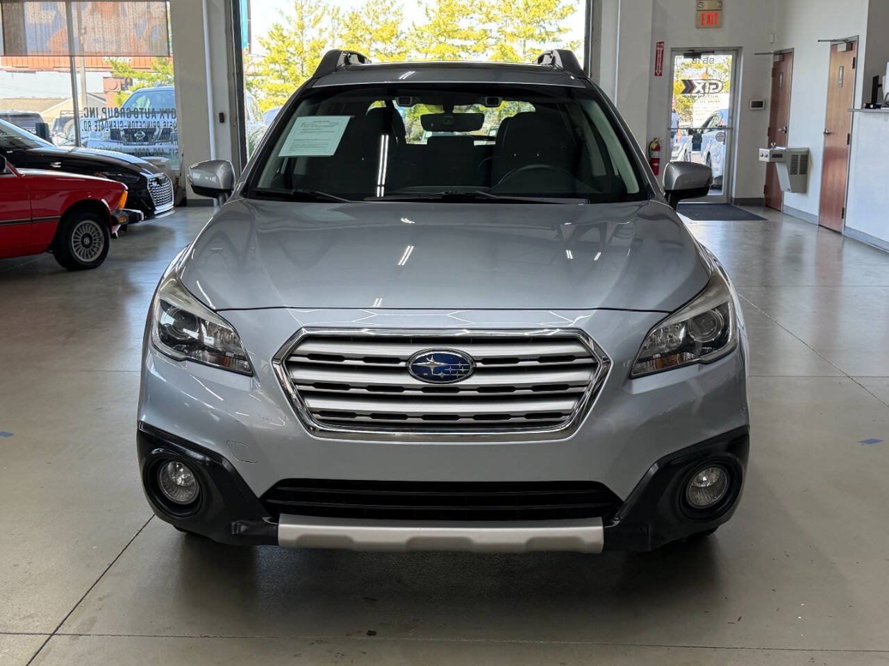 Used 2017 Subaru Outback 2.5i Limited AWD/4WD image 6