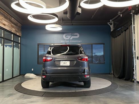 Used 2020 Ford EcoSport SE image 4