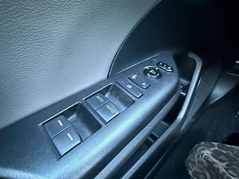 Used 2021 Honda Civic EX-L image 27