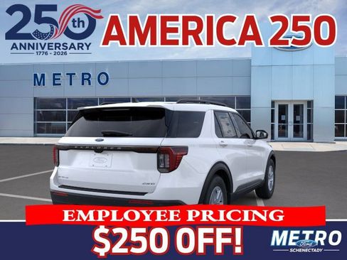 New 2026 Ford Explorer Active AWD/4WD image 8