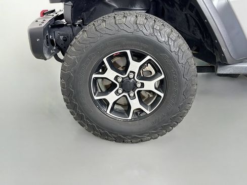 Used 2019 Jeep Wrangler Unlimited Rubicon AWD/4WD image 31