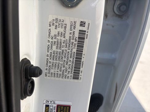 Used 2019 Honda CR-V LX image 11