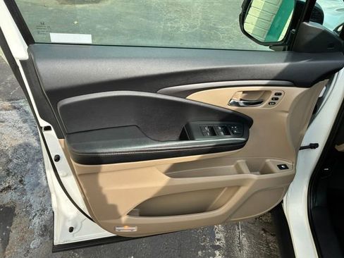 Used 2023 Honda Ridgeline RTL-E image 17