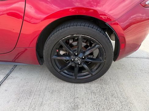 Used 2021 MAZDA MX-5 Miata RF Club image 25