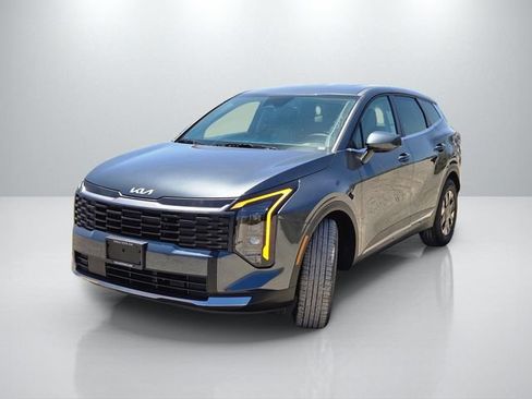 New 2026 Kia Sportage LX FWD image 8