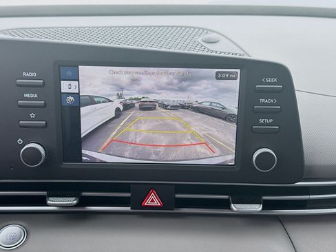 New 2026 Hyundai Elantra Sport FWD image 11