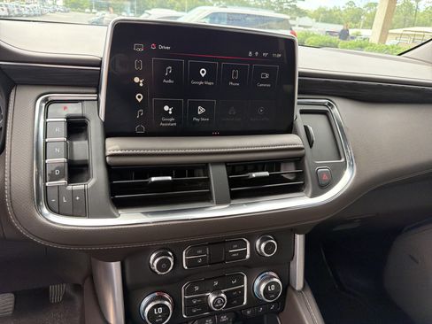 Used 2023 GMC Yukon SLT RWD image 14