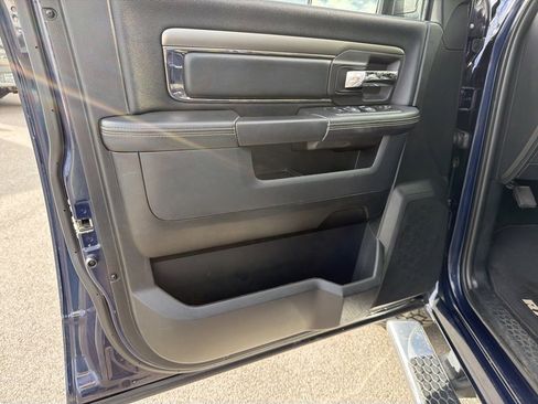 Used 2015 RAM 1500 Sport w/ Remote Start & Security Group image 11