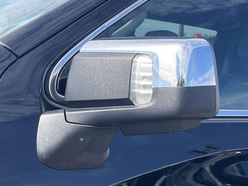 Used 2023 GMC Sierra 1500 SLT w/ SLT Premium Plus Package image 34