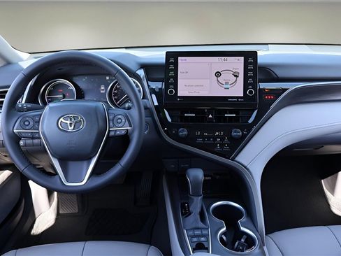 Certified 2024 Toyota Camry XLE image 15