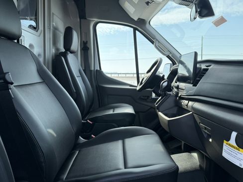 New 2026 Ford Transit 250 148 Medium Roof image 7