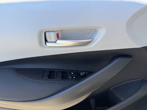 New 2026 Toyota Corolla SE image 9