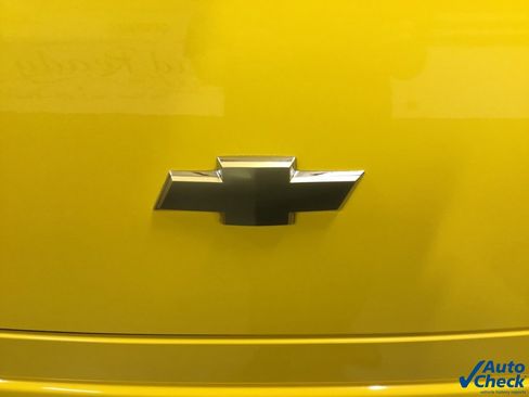 Used 2003 Chevrolet SSR w/ Preferred Equipment Group image 24