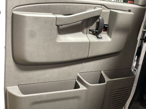 Used 2023 Chevrolet Express 2500 w/ Driver Convenience Package image 13