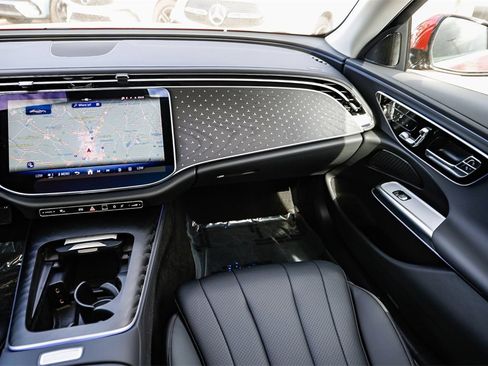 New 2026 Mercedes-Benz E 350 4MATIC Sedan image 15