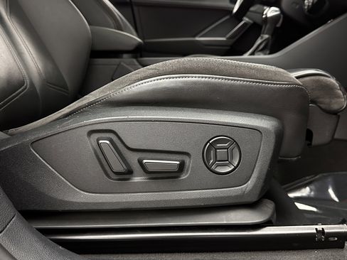 Used 2022 Audi Q3 2.0T Premium Plus image 32