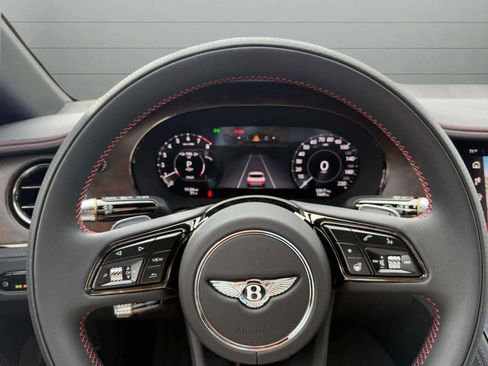 Certified 2025 Bentley Continental GT Mulliner AWD/4WD image 38