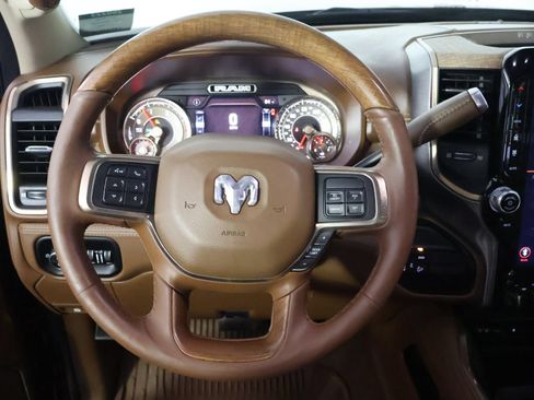 Used 2019 RAM 2500 Limited AWD/4WD image 38
