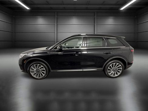 New 2026 Lincoln Corsair Reserve image 2