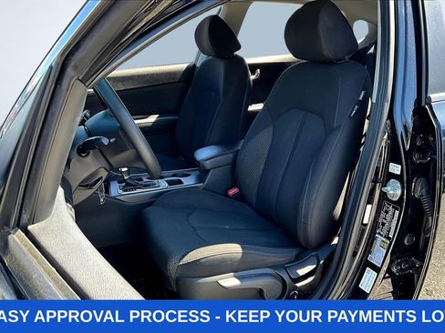 Used 2018 Kia Optima LX w/ 17" Alloy Wheels Package FWD image 23