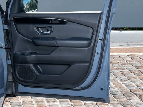 Certified 2023 Honda Pilot Touring image 15