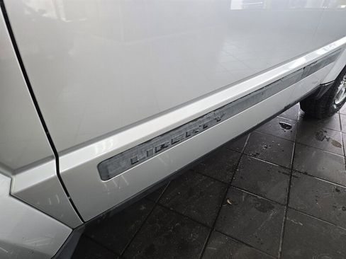 Used 2009 Jeep Liberty Sport w/ Popular Equipment Group image 18