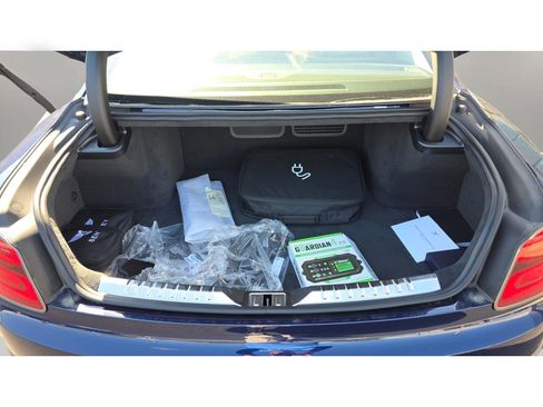 New 2025 Bentley Flying Spur Plug-In Hybrid image 37