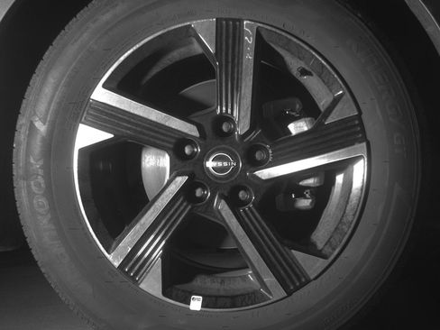 Used 2025 Nissan Sentra SV image 13