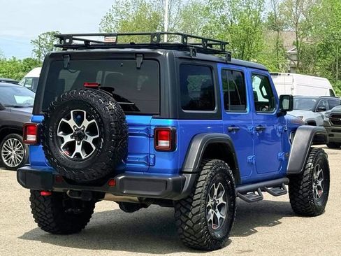 Certified 2022 Jeep Wrangler Unlimited Rubicon w/ Cold Weather Group AWD/4WD image 5