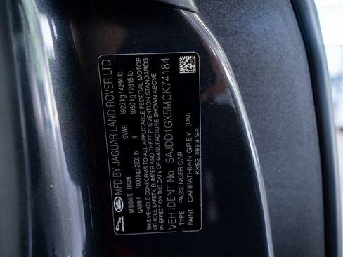 Used 2021 Jaguar F-TYPE Coupe RWD image 49