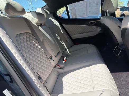 Used 2024 Genesis G70 3.3T Advanced w/ Sport Prestige Package AWD/4WD image 13